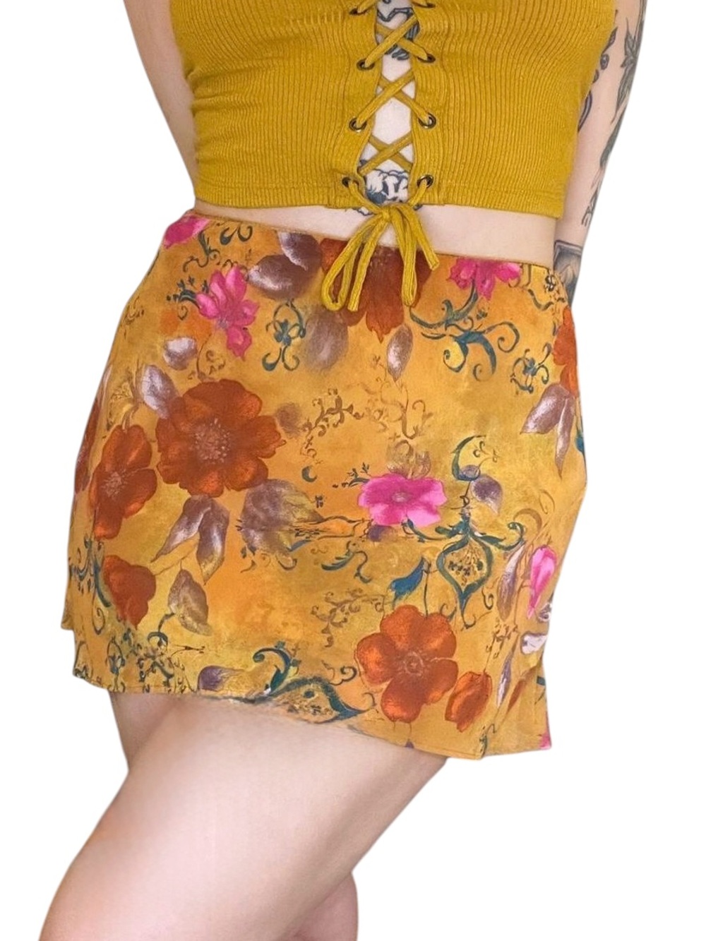 wild fable ~Mini Skirt ~Fuchsia & Rust Blooms ~Mustard Background ~Elastic Waist